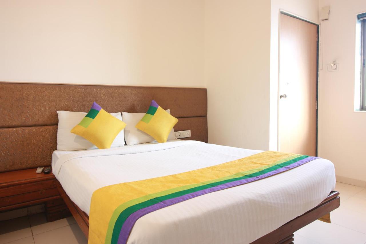 Hotel Nest Inn Residency Bhivándi Kültér fotó