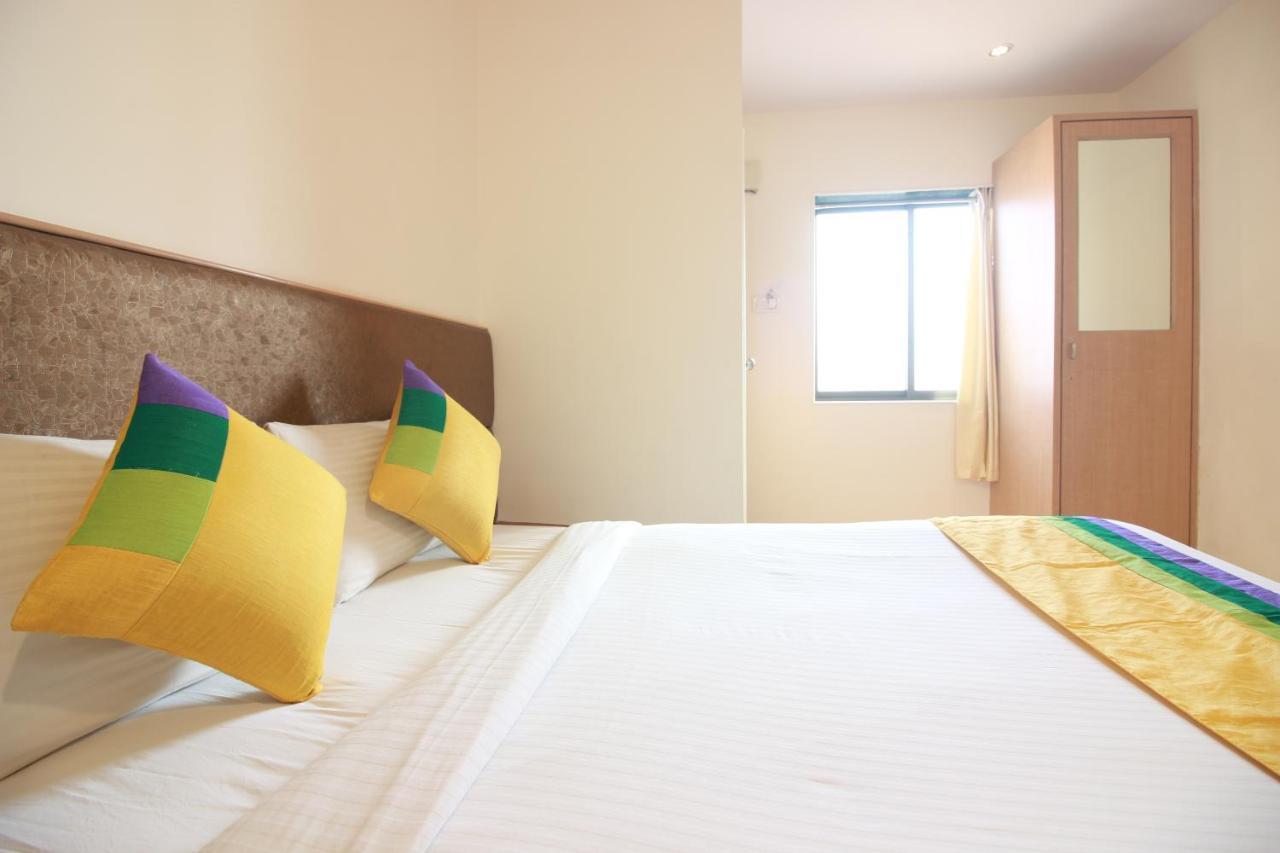 Hotel Nest Inn Residency Bhivándi Kültér fotó